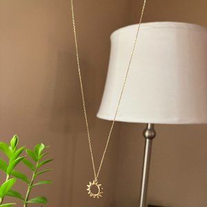 AURATE NY Guiding Light Sun Necklace